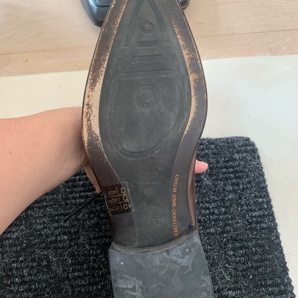 Almost brand new. Warn once. - Picture 3 of 3